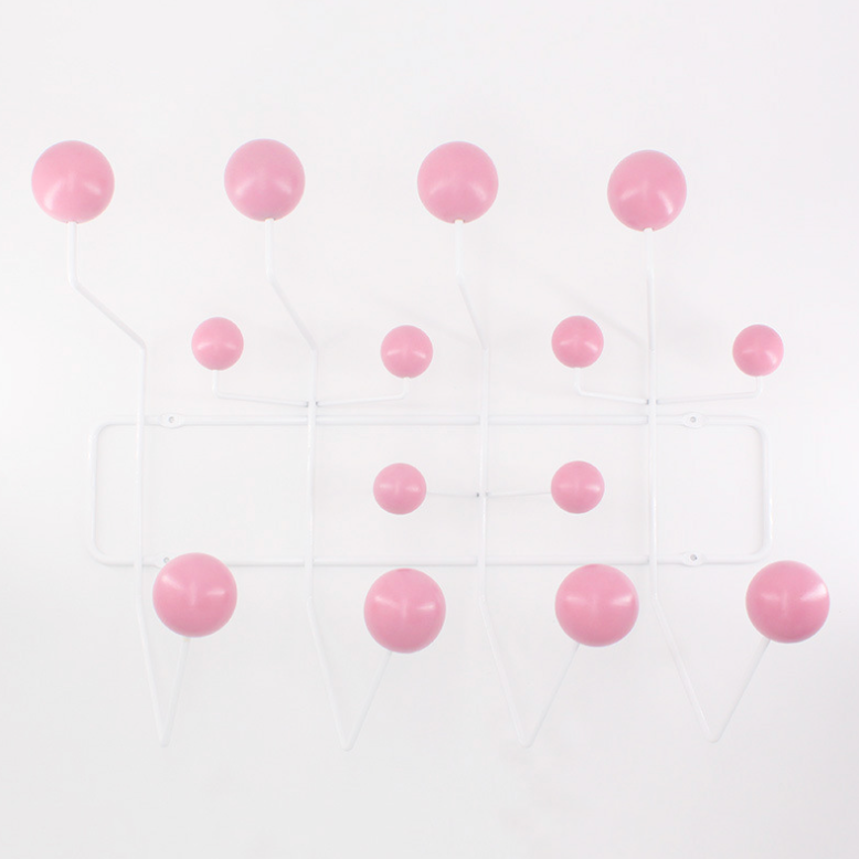 Vegghengt Klesstativ – Elegant og Funksjonelt Design