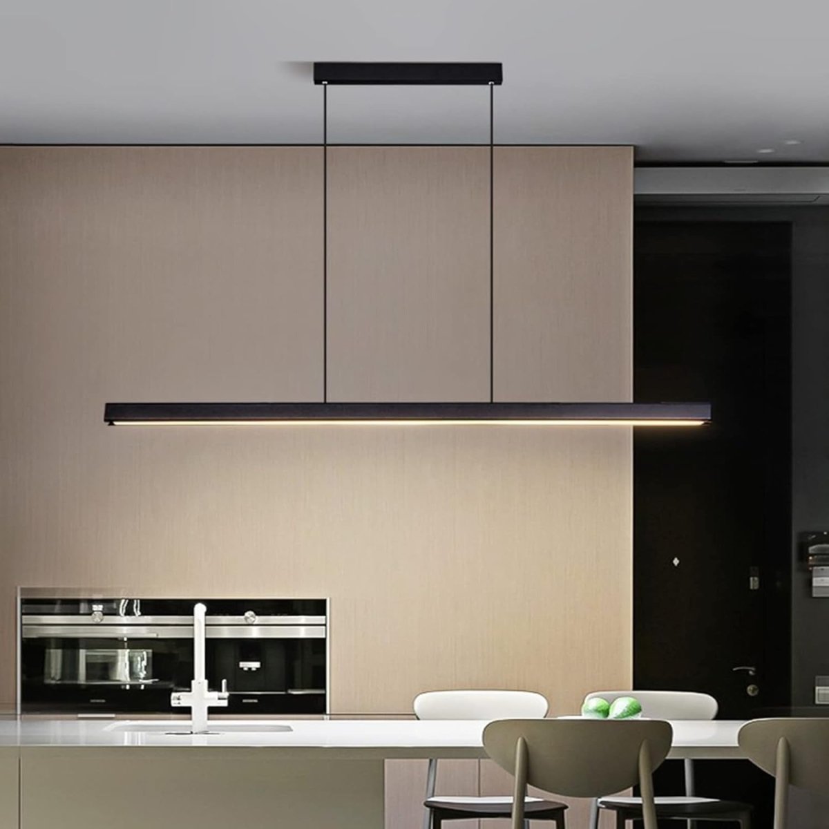 モダンな照明吊り下げ