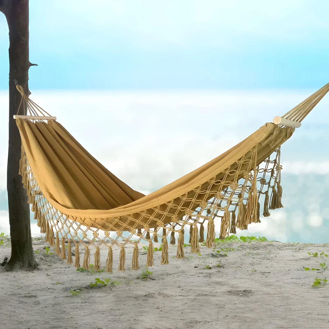 Bohemian Outdoor Hammock – Stylish Relaxation and Soothing Atmosphere