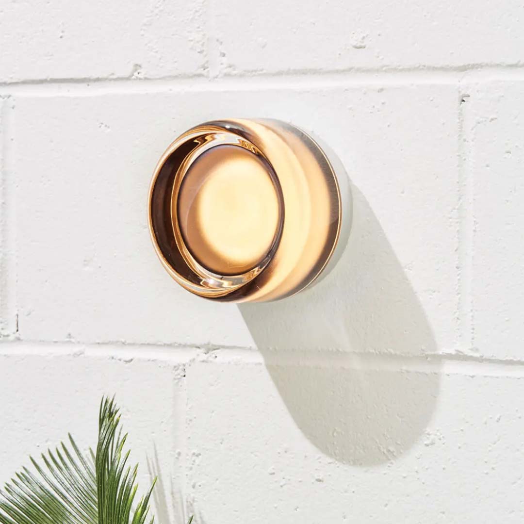 Elegant Wall Sconce – Soft Relief And Warm Atmosphere