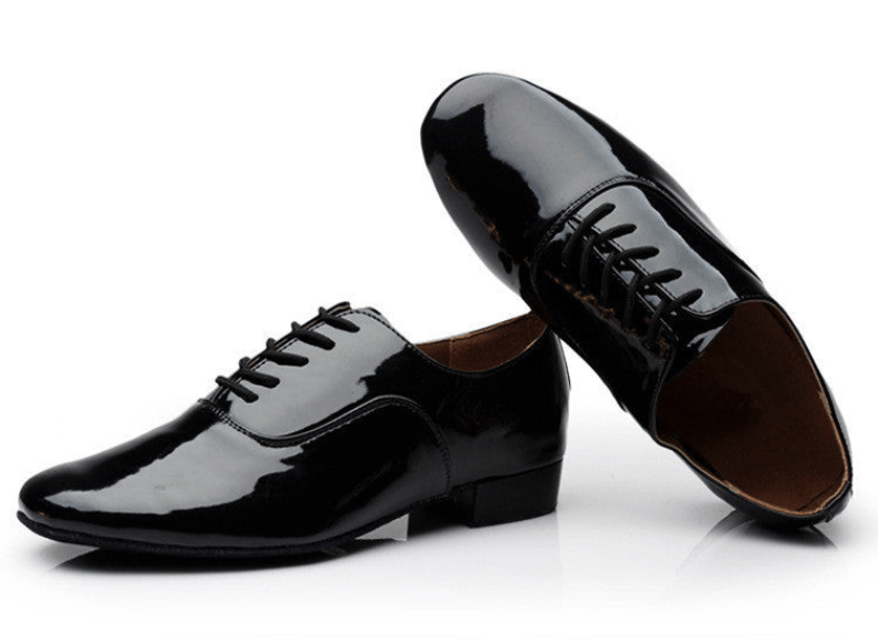 נעלי ריקוד לטיניות – גמישות ואלגנטיות