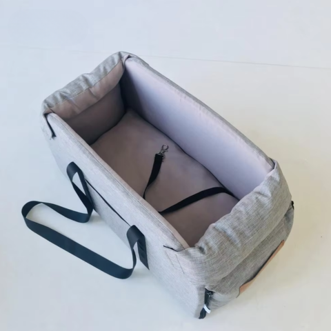 سرير سفر للحيوانات الأليفة — الراحة والهدوء في كل مكان