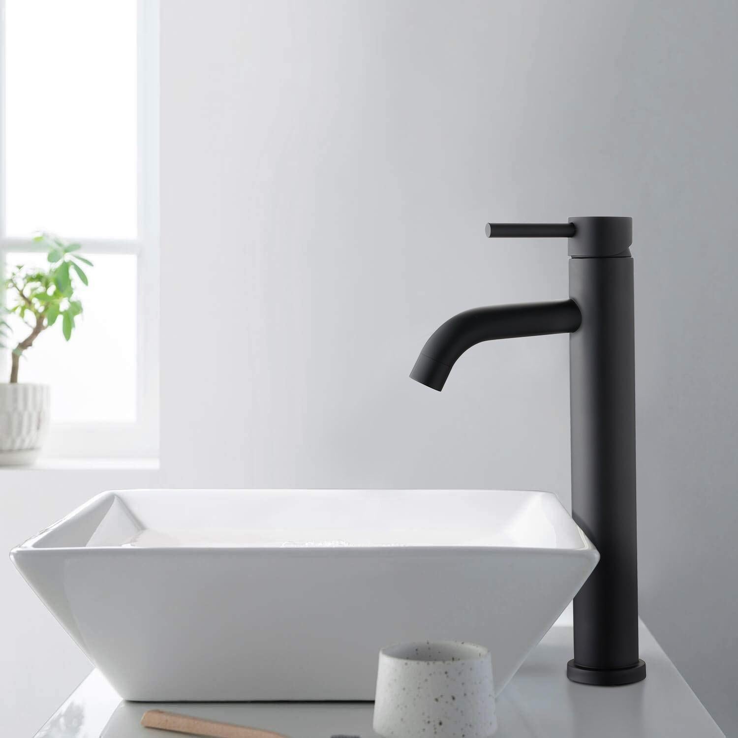 Grifo de lavabo elevado – Acabado elegante negro mate