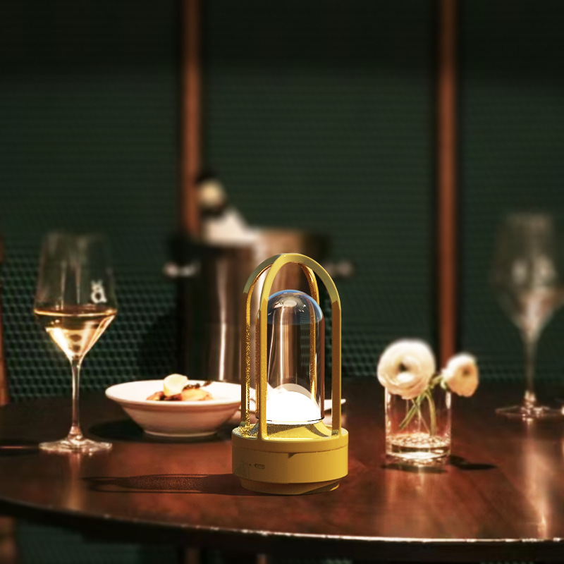 Lampada da Tavolo Senza Fili — Illuminazione Contemporanea