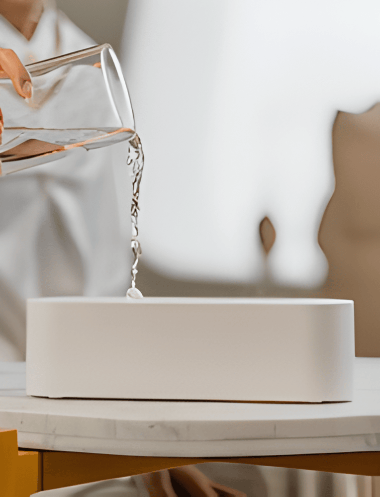 USB aroma difuzér s vícebarevným LED osvětlením - relaxační atmosféra a lehká mlha