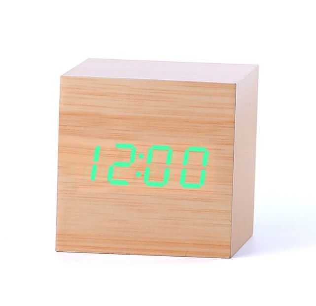Horloge Numérique Cube – Design Minimaliste Et Affichage LED