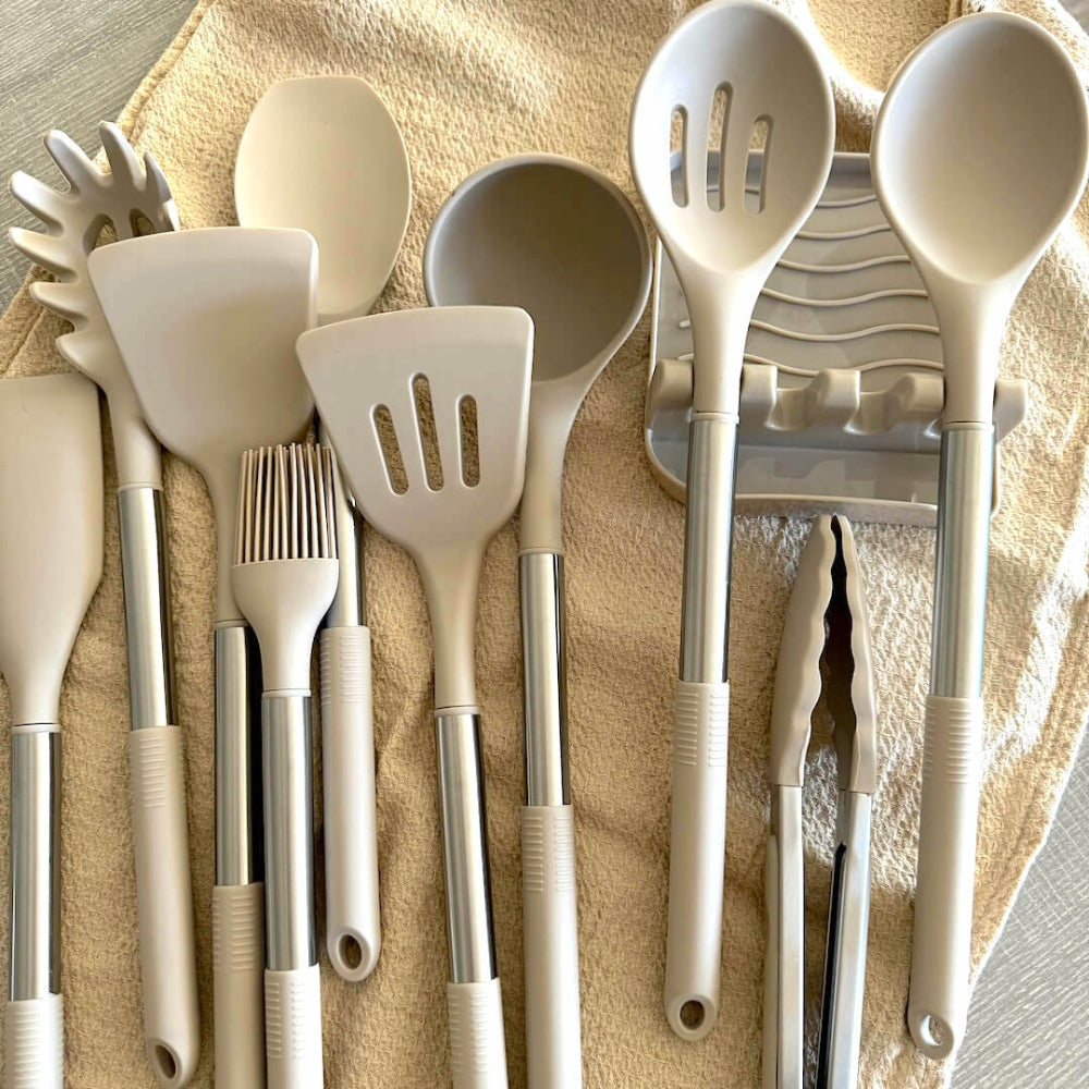 Set de Cocina de Silicona de 12 Piezas - Completo y Cómodo de Usar