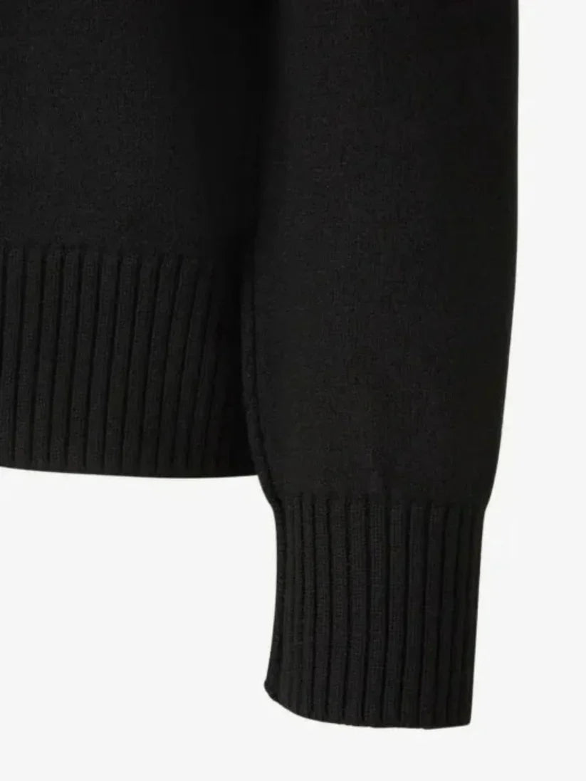 Iubit | Pulover Unisex – Inimă Emblematică și Stil Trendy 