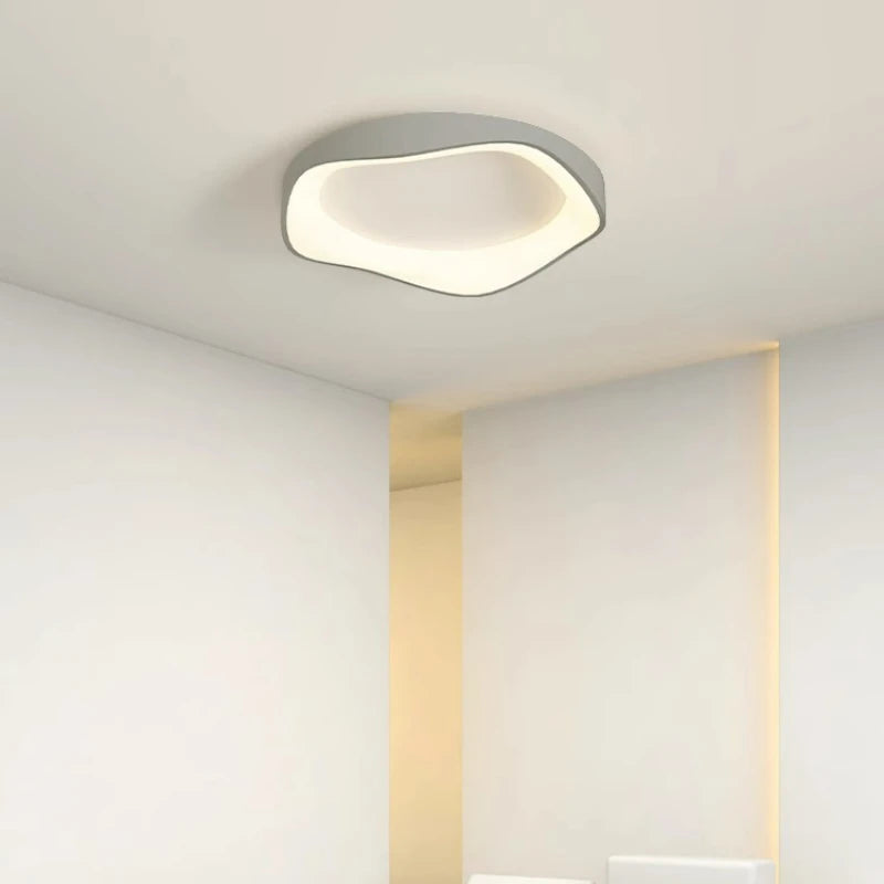 Asymmetrisk LED-loftlampe – Trend og Elegance 