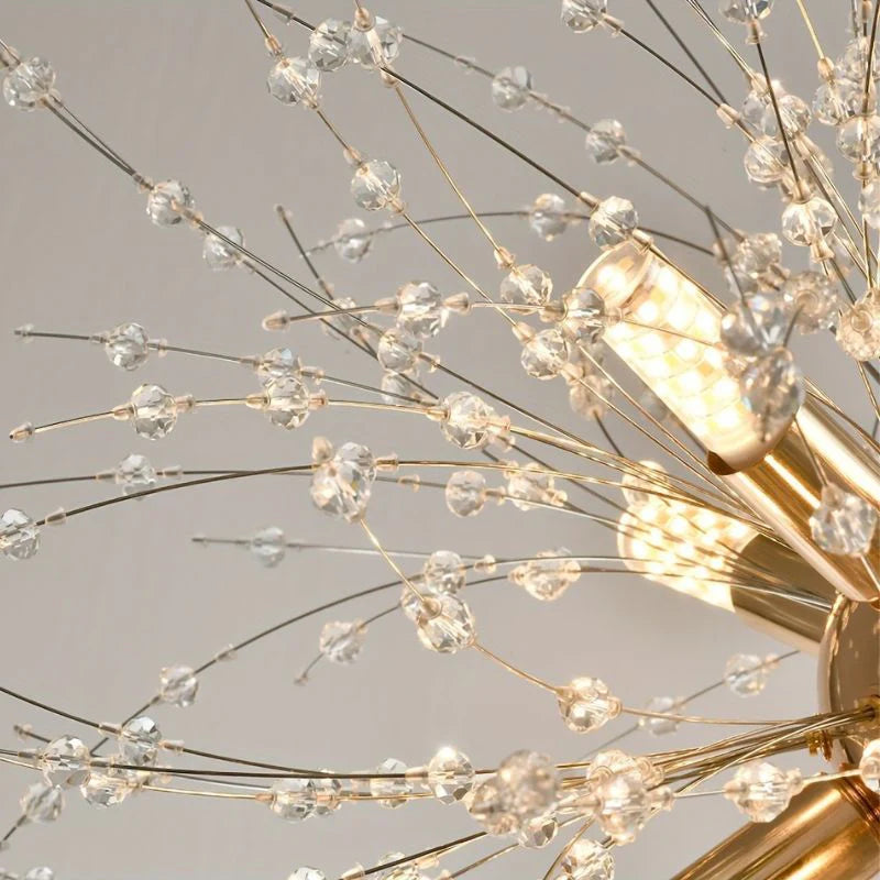 Candelabru din Cristal Suspendat – Eleganță și Strălucire Timeless 