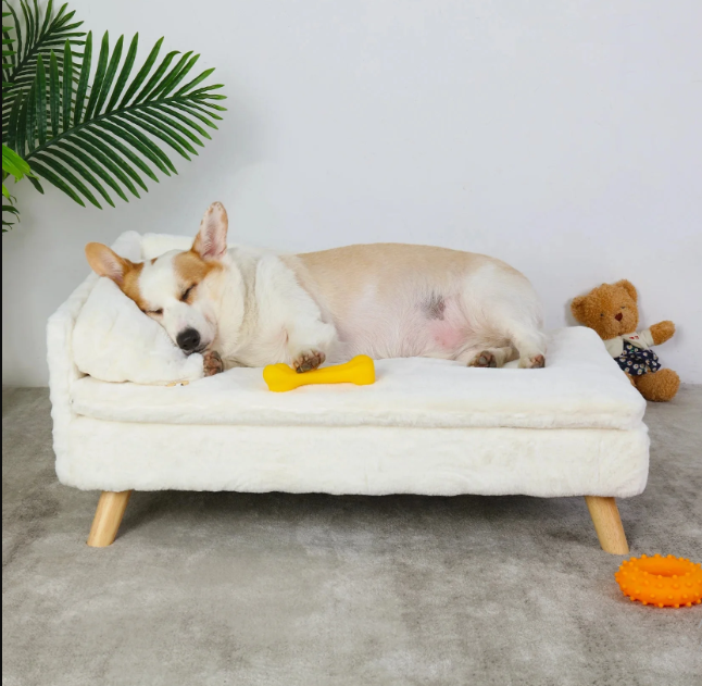 Kjæledyrsofa — Hevet hjørndesign 