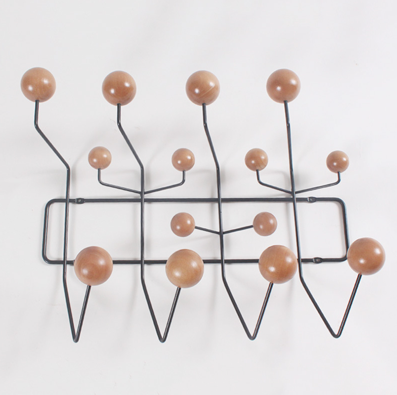 Vegghengt Klesstativ – Elegant og Funksjonelt Design 