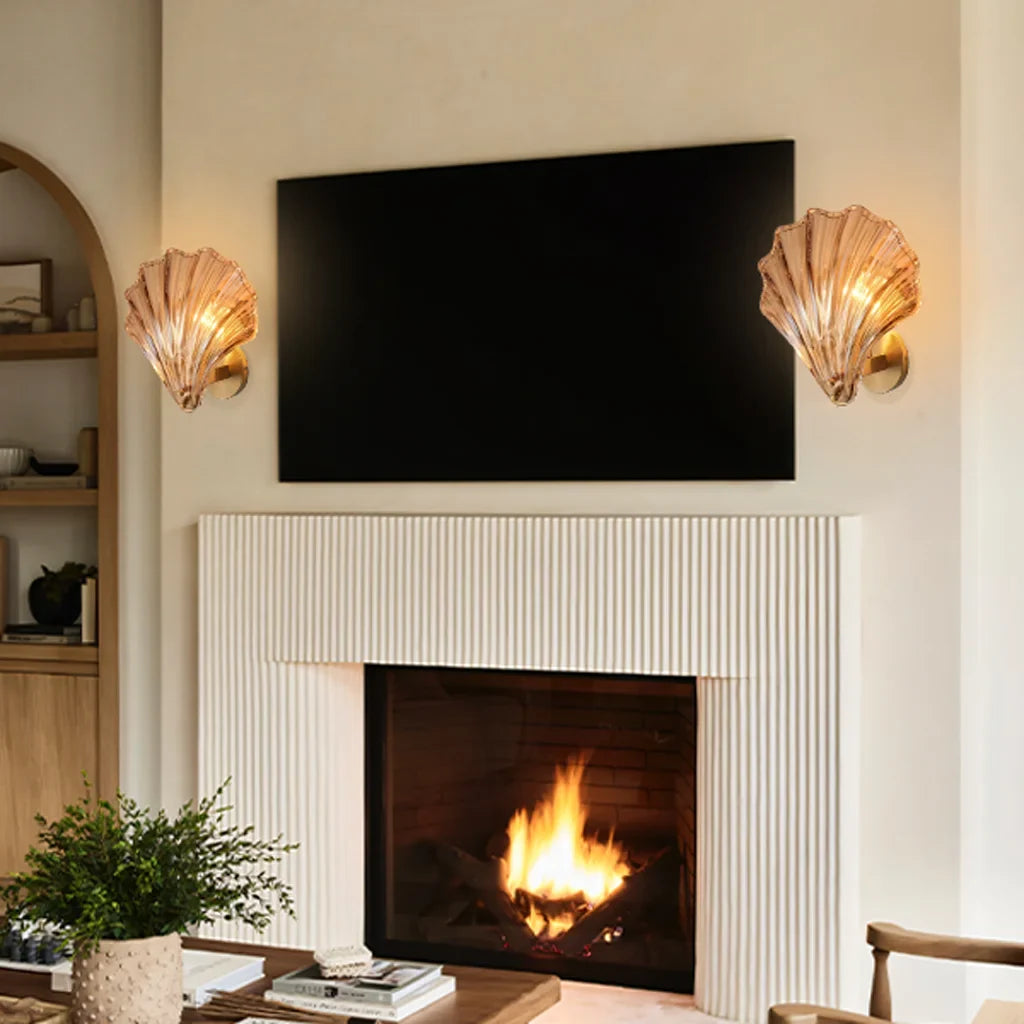 مصباح حائط على شكل صدف – إضاءة أنيقة وبحرية 