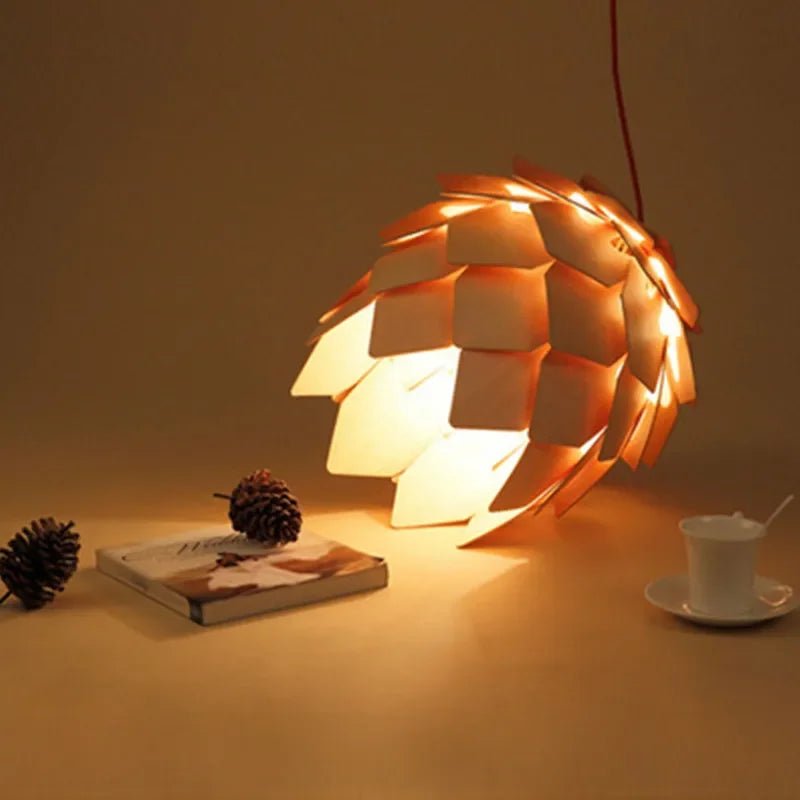 إضاءة معلقة منحوتة - تصميم مستوحى من الطبيعة 