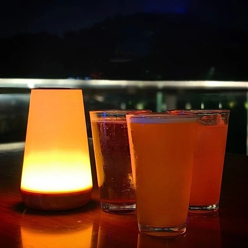 مصباح طاولة حديث - تصميم أنيق وعملي 