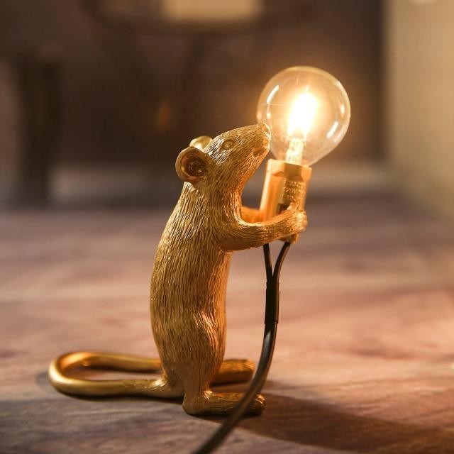 Skrivbordslampa Mus – Original dekoration och trendig belysning 