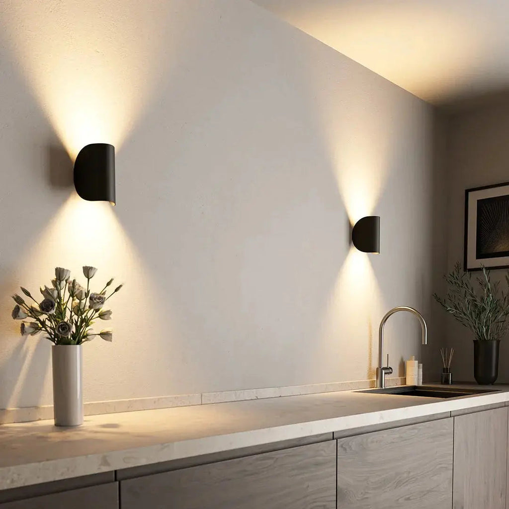 Tyylikäs LED-seinävalaisin - tyylikäs ja moderni valaistus