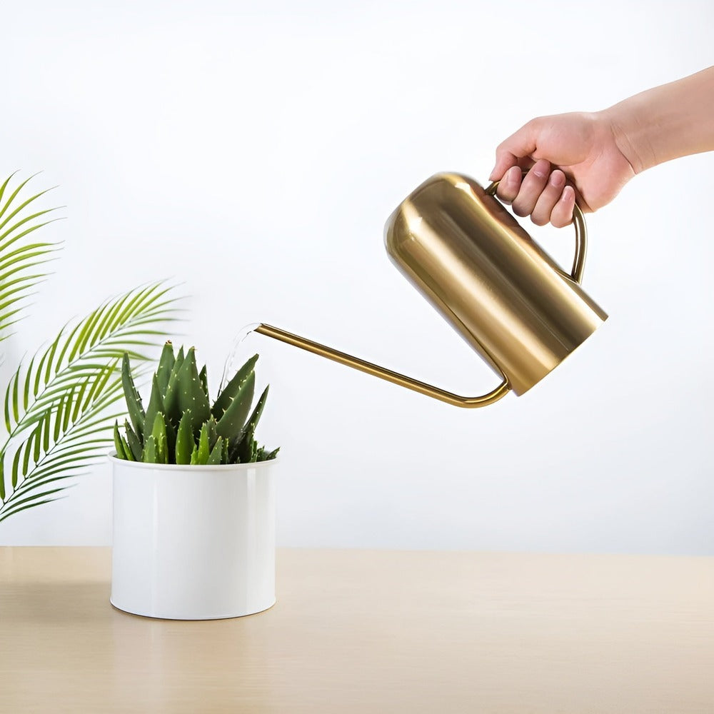 صفيحة سقي طويلة الفوهة سعة 1.5 لتر - سعة عملية وسقي دقيق