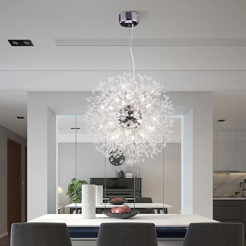 Candelabru din Cristal Suspendat – Eleganță și Strălucire Timeless 