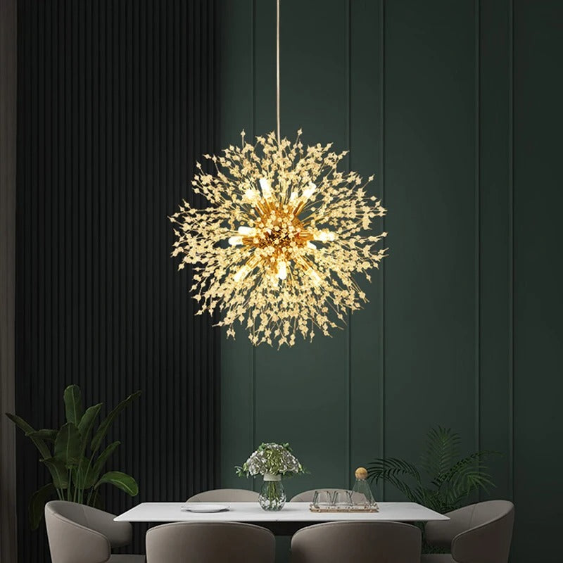 Candelabru din Cristal Suspendat – Eleganță și Strălucire Timeless 