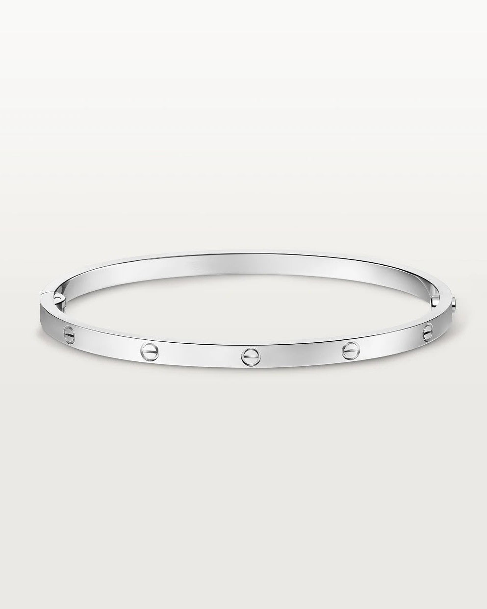 Rigid Bracelet – Finish Silver and Refined Style 