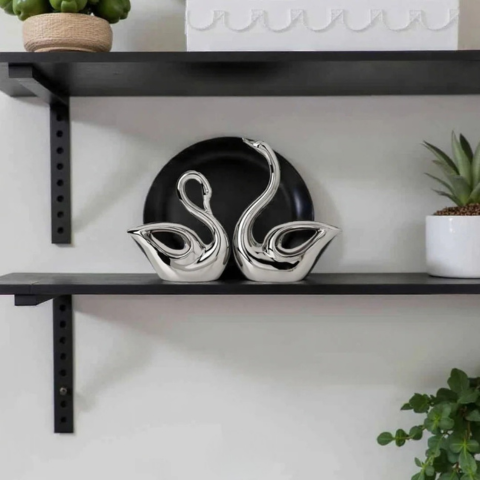 Escultura Cerámica Decorativa – Elegancia y Refinamiento 