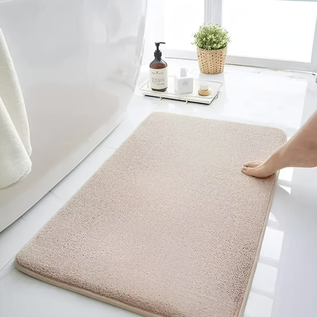 Alfombra de Baño Súper Absorbente Antideslizante – Confort y Seguridad Diaria 