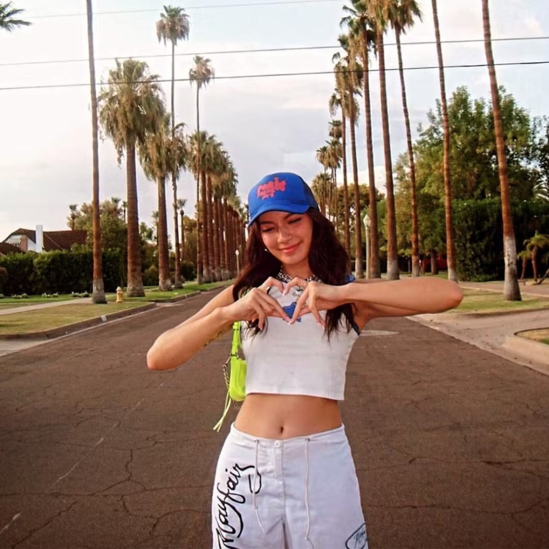 Câmara digital retro - Design clássico e qualidade HD