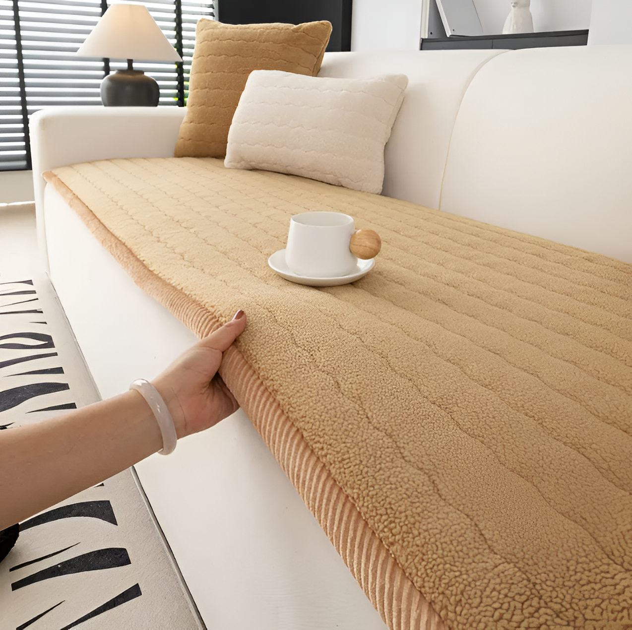 Pokrowiec na kanapę antypoślizgowy – idealna ochrona dla zwierząt 