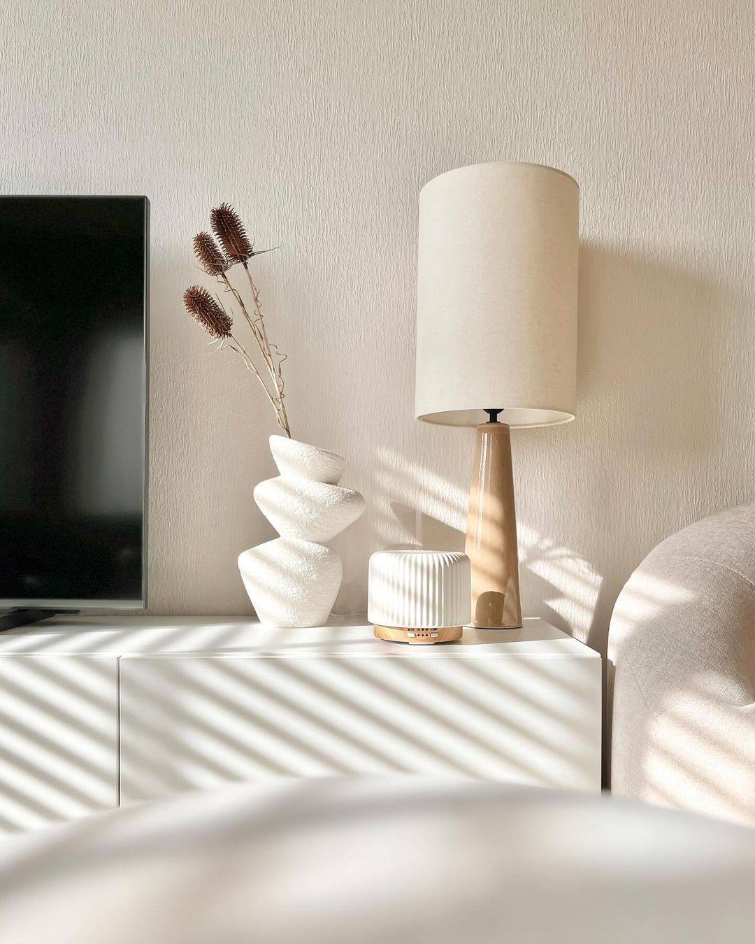 Difuzor de parfum din ceramică – eleganță și atmosferă relaxantă 